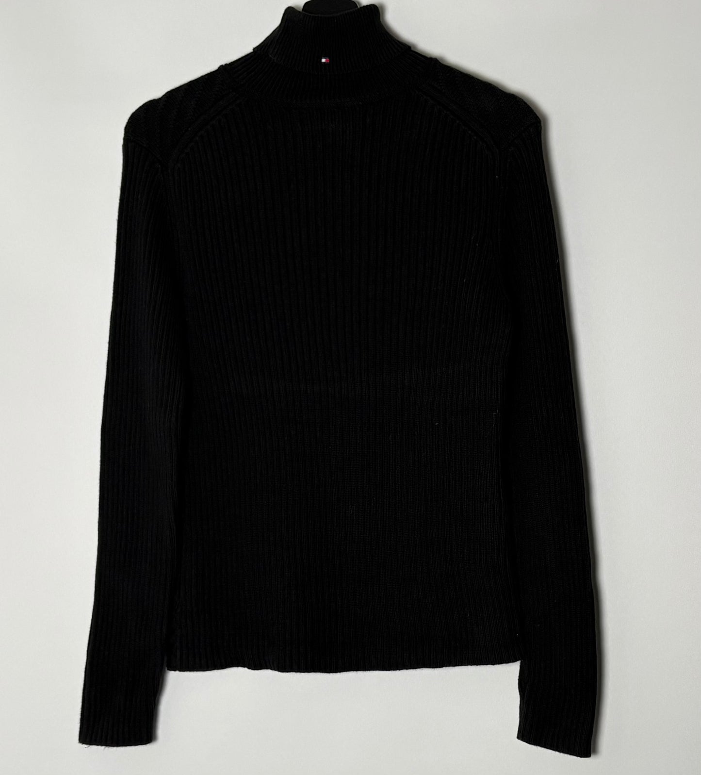 Tommy Hilfiger peysa (M)