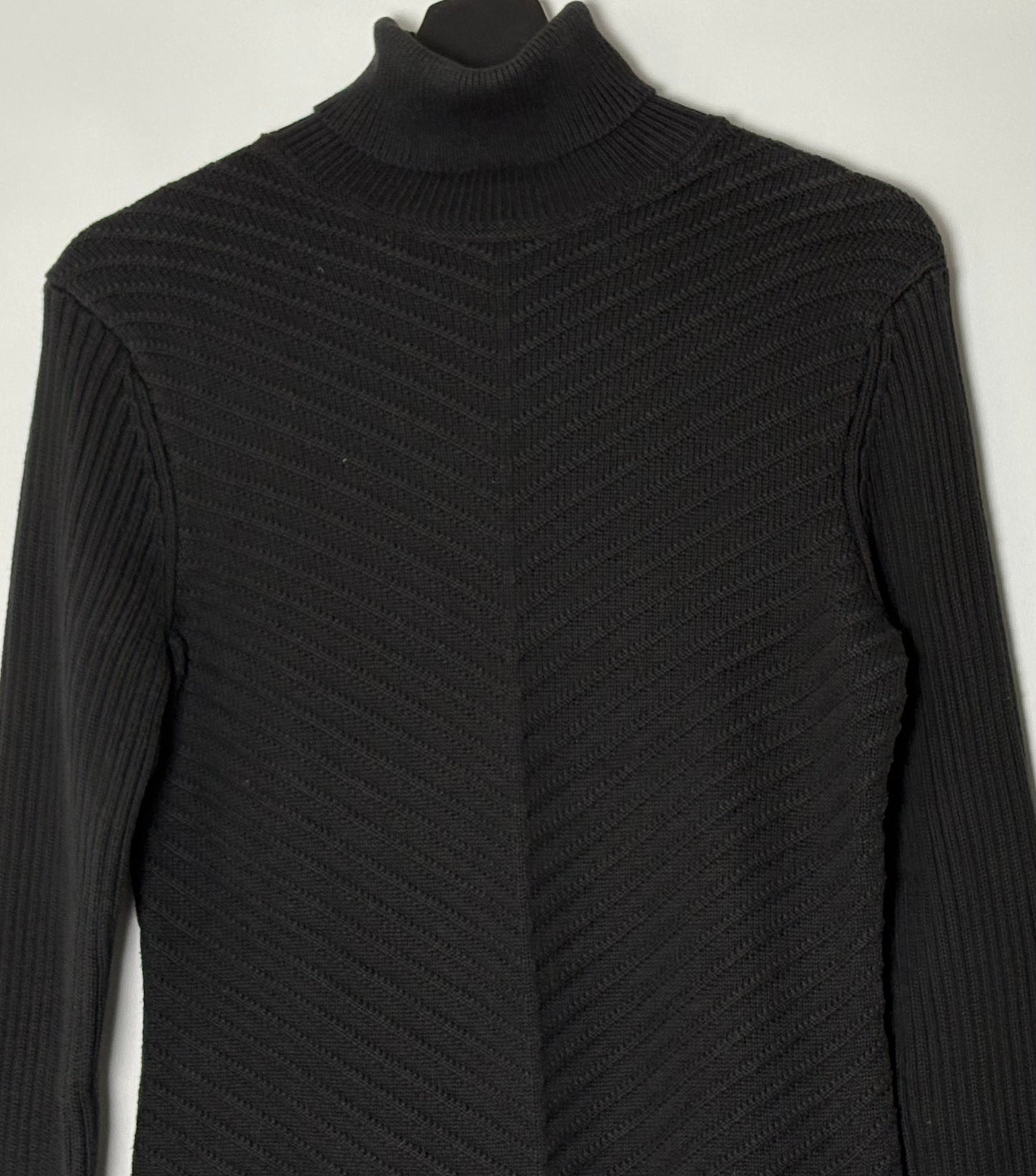 Tommy Hilfiger peysa (M)