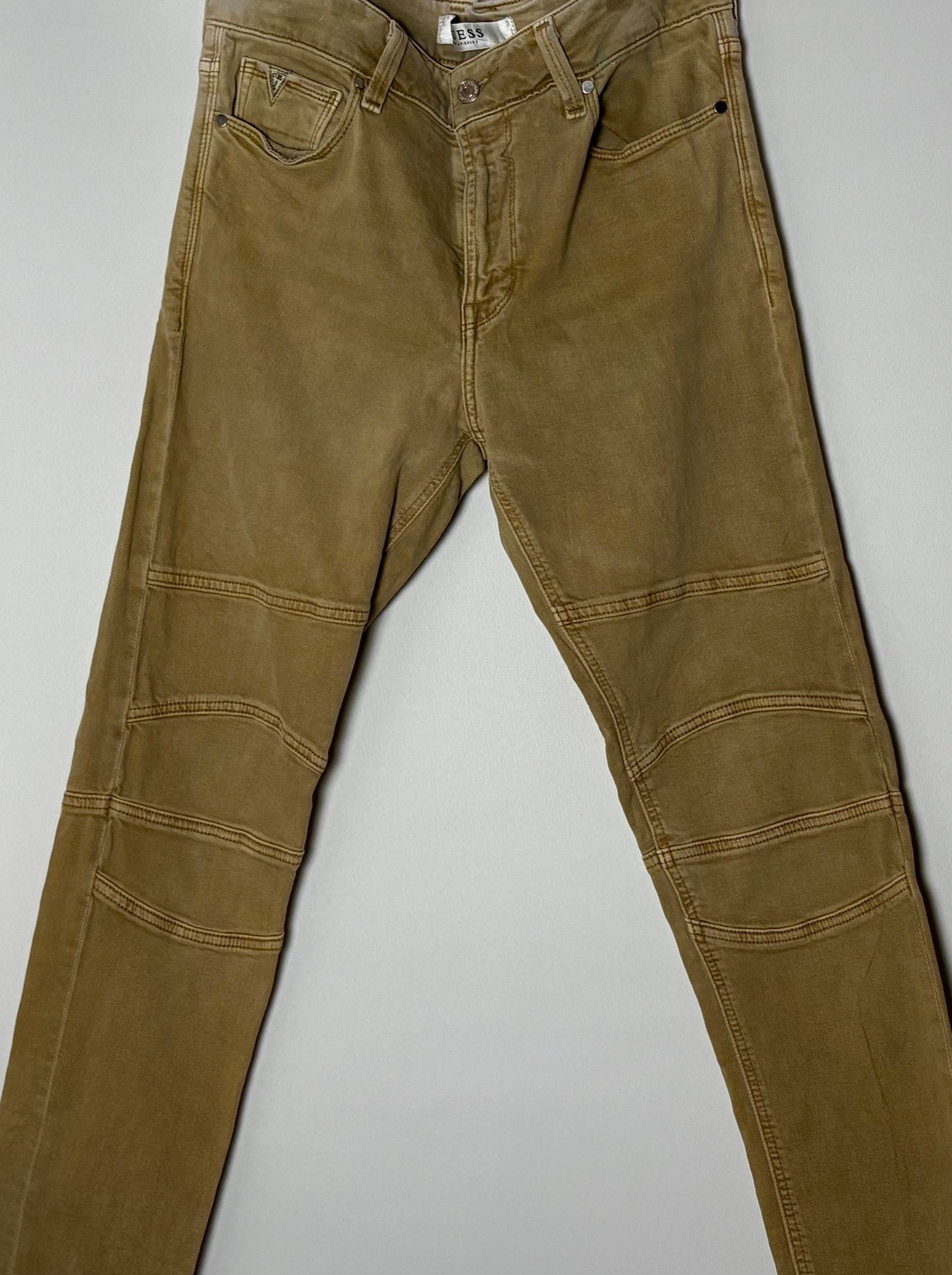 Guess gallabuxur (M/L)