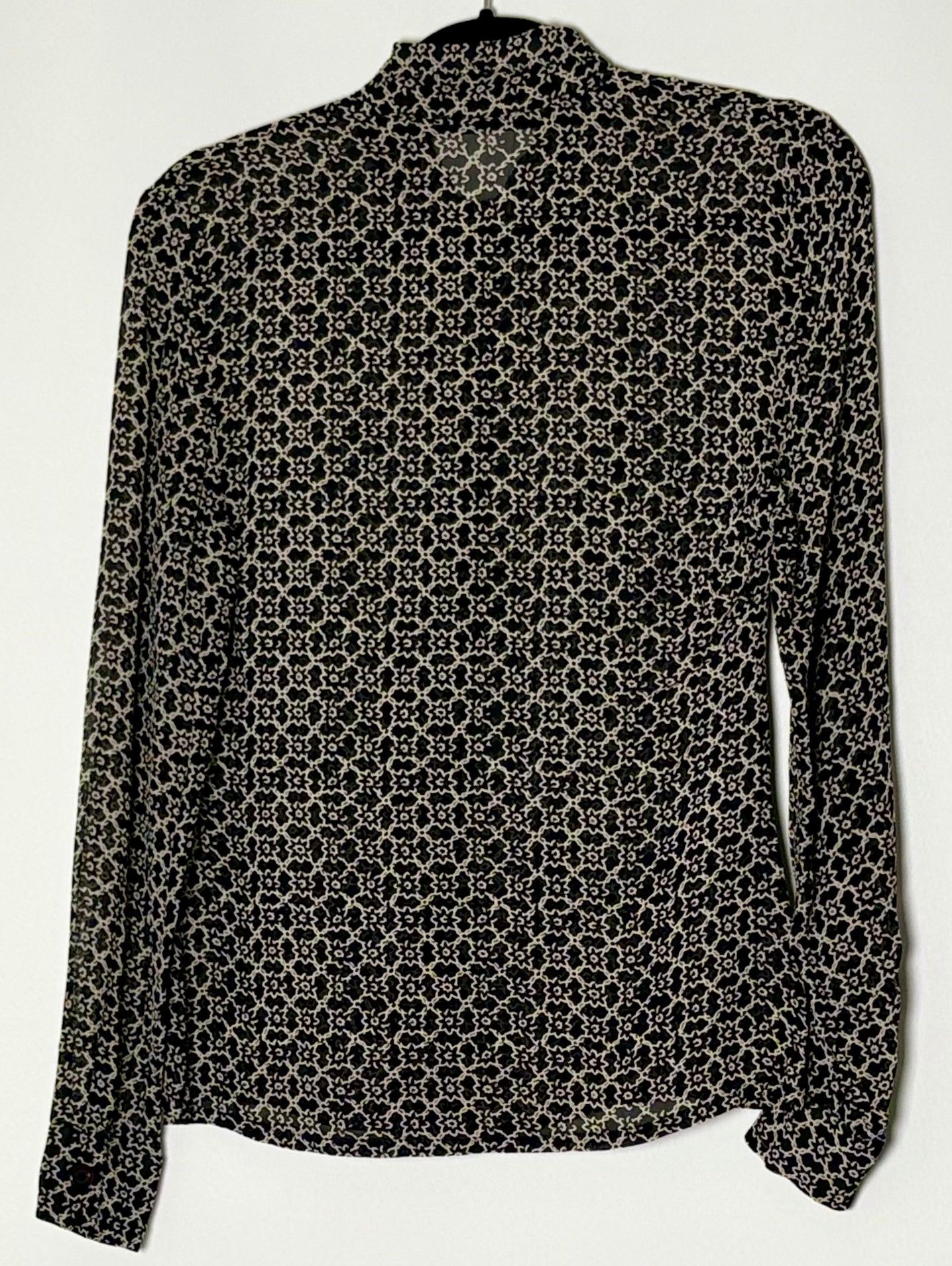 Vintage blússa m. blómamunstri (S/M)