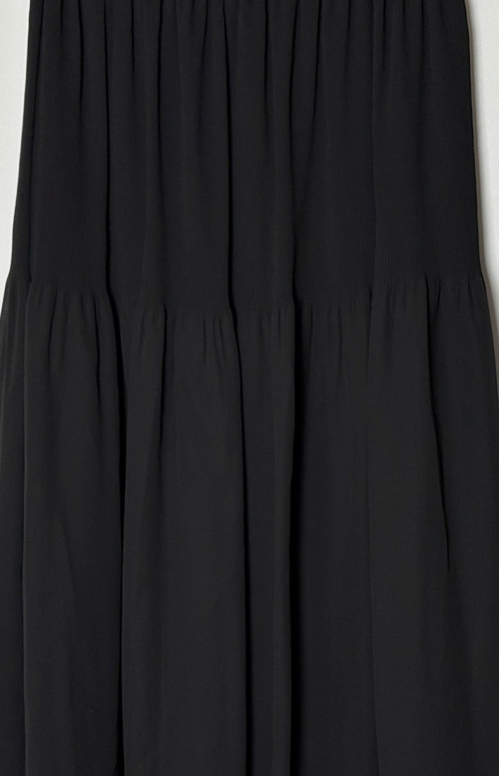 Svart pils (M/L)