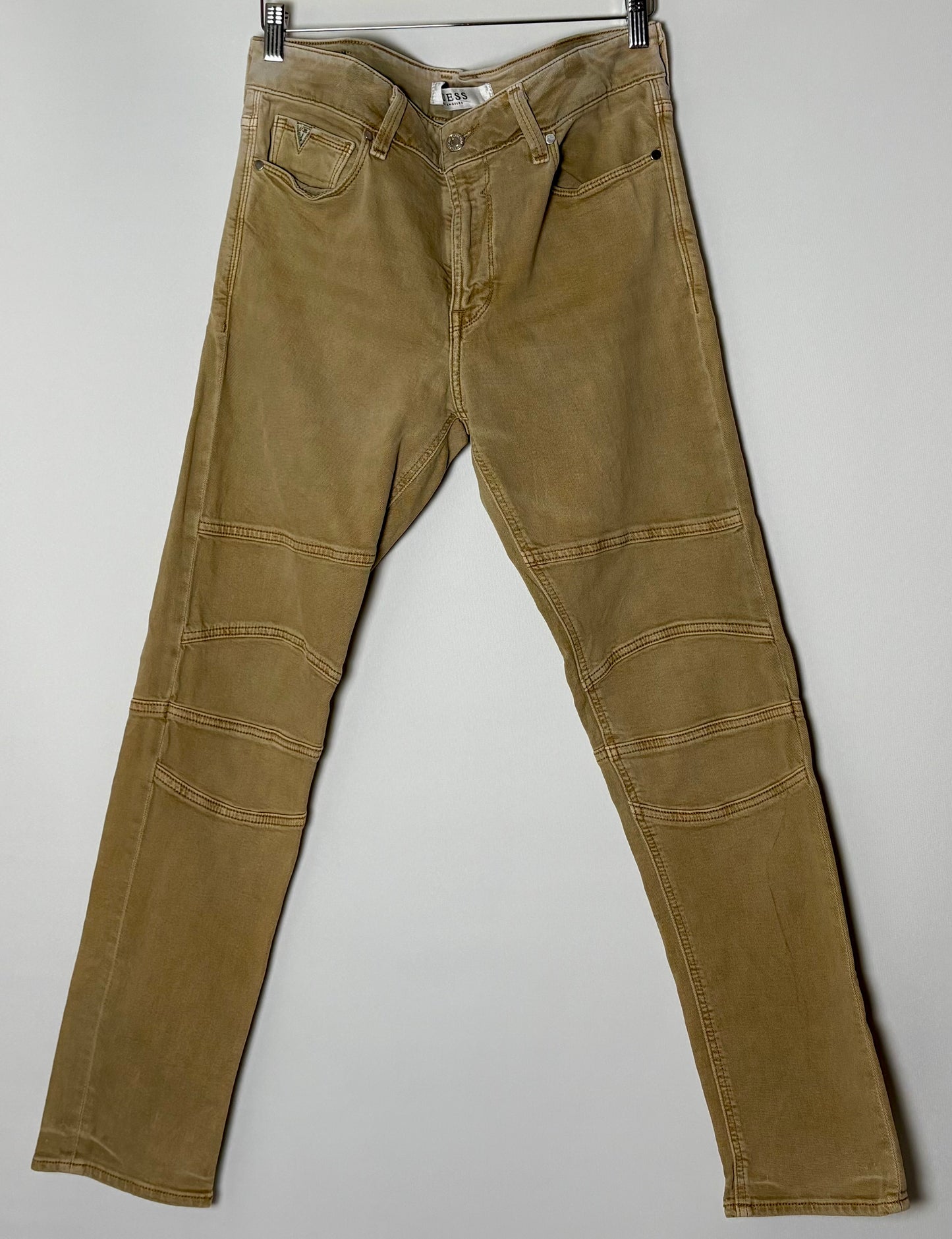 Guess gallabuxur (M/L)