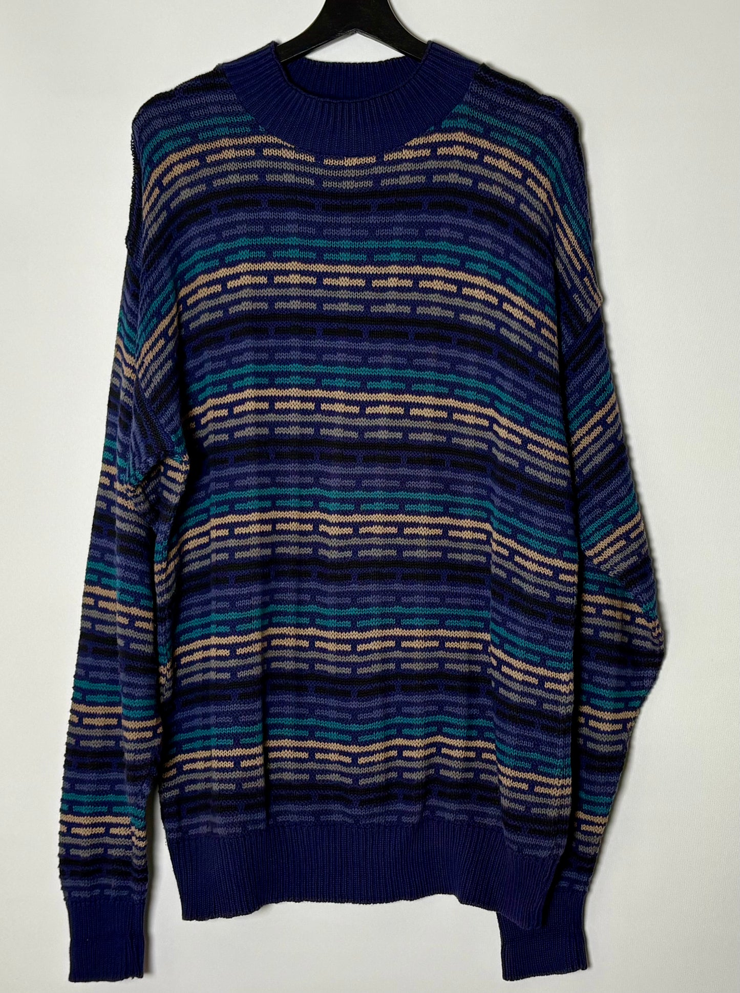 Blá peysa (XL/XXL)