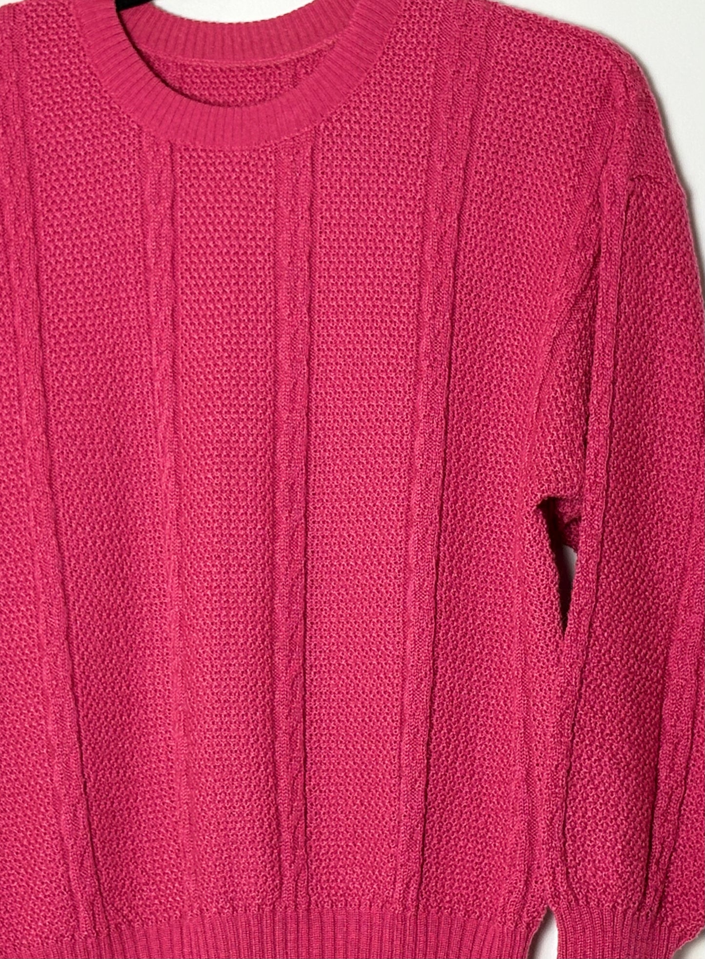 Vintage bleik peysa (M)