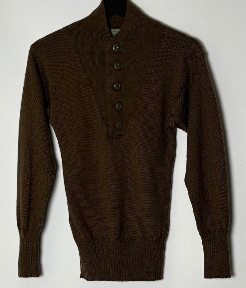 Brún ullarpeysa (M)