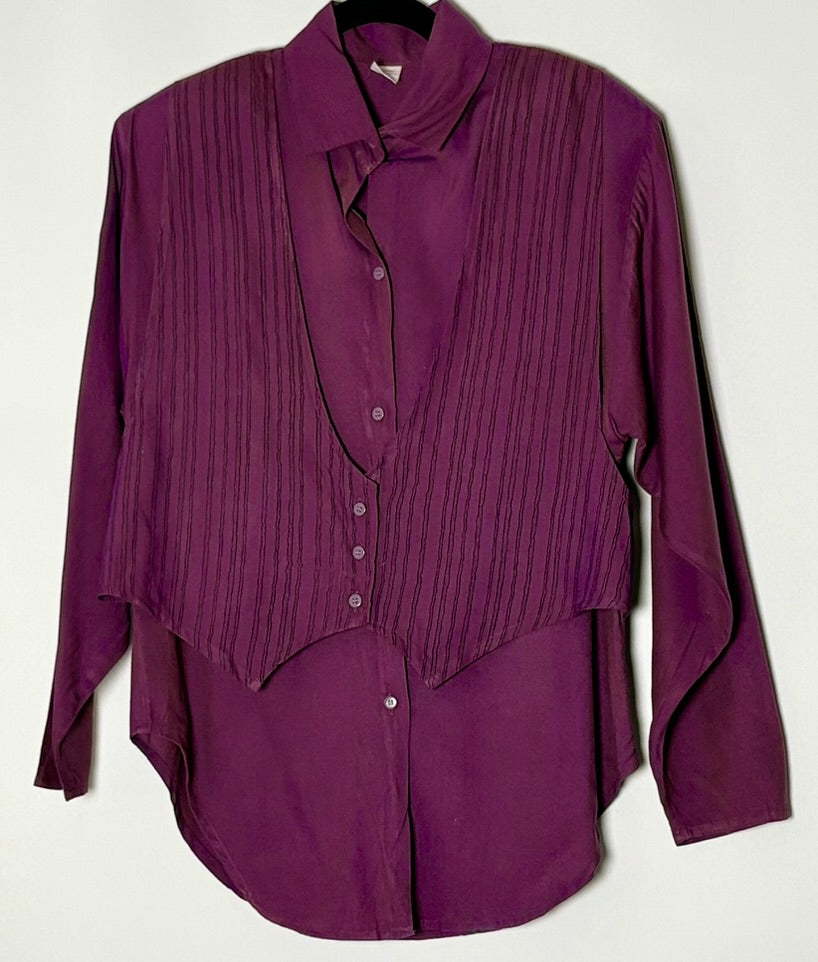 Fjólublá skyrta (M/L)