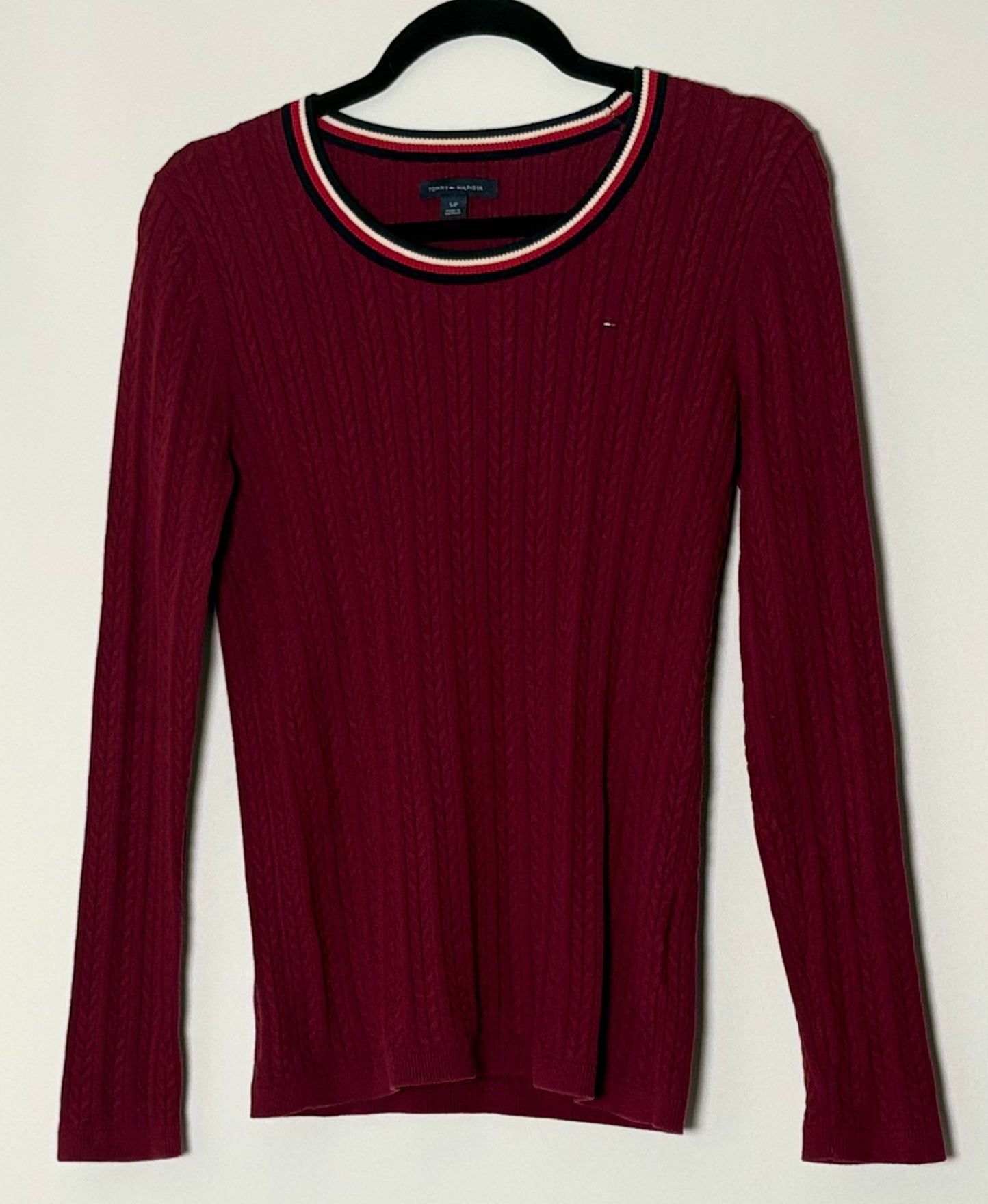 Tommy Hilfiger peysa (S)