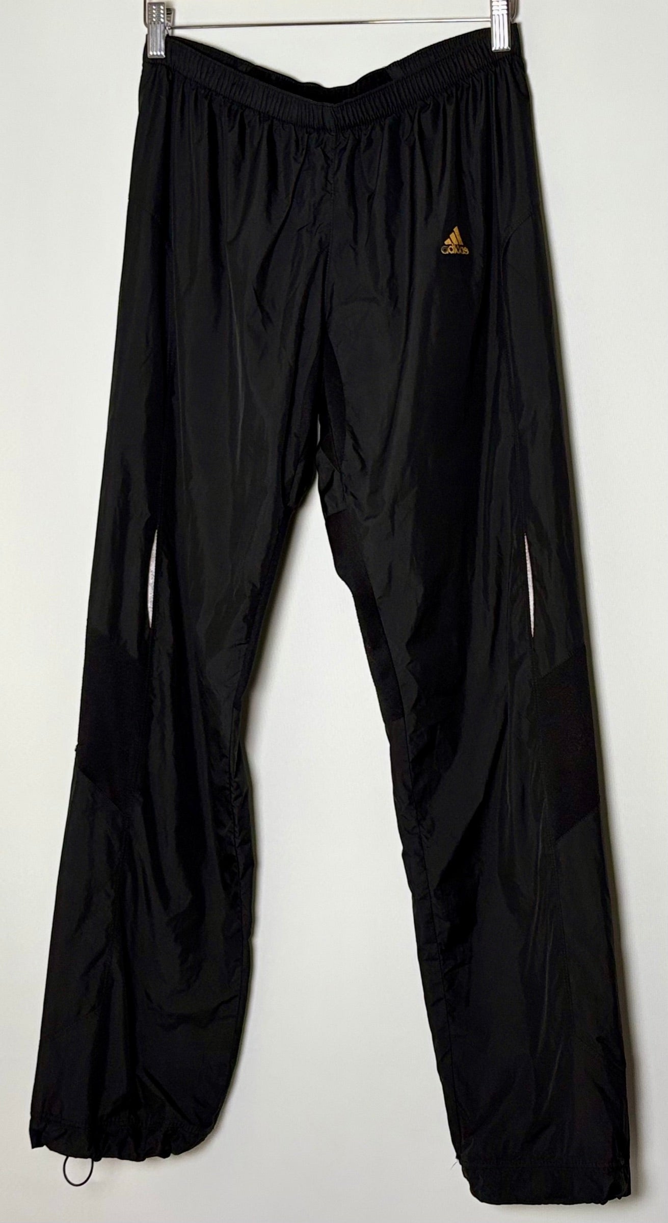 Adidas buxur (M)