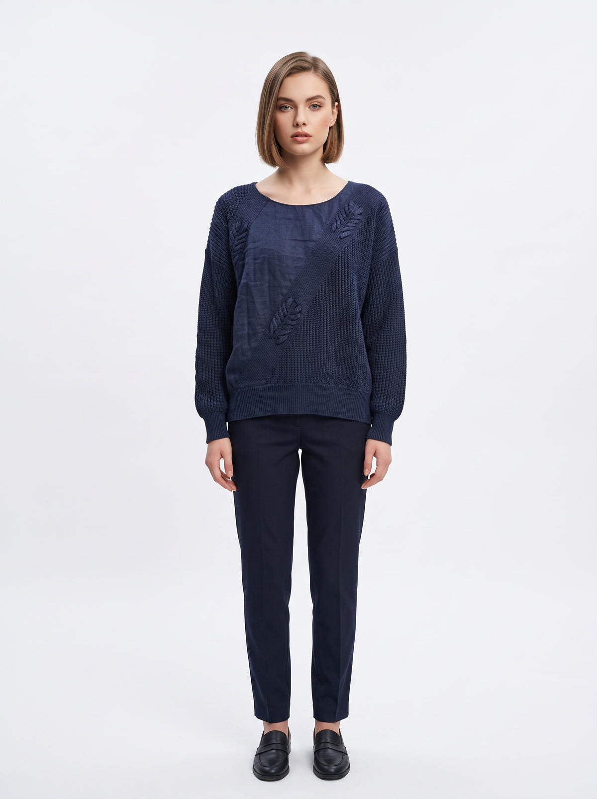 Vintage dökkblá prjónapeysa (M/L)