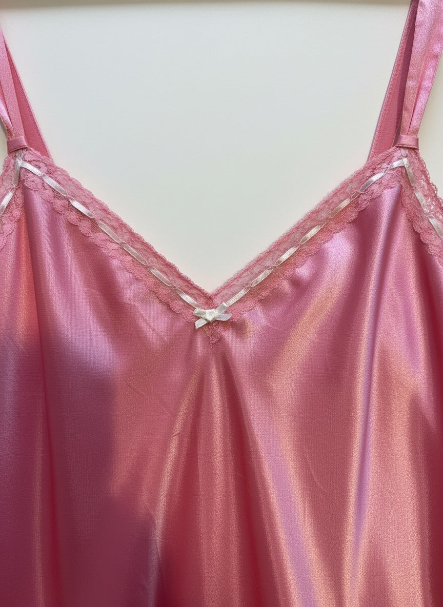 Morgan Taylor Intimates kjóll (M)