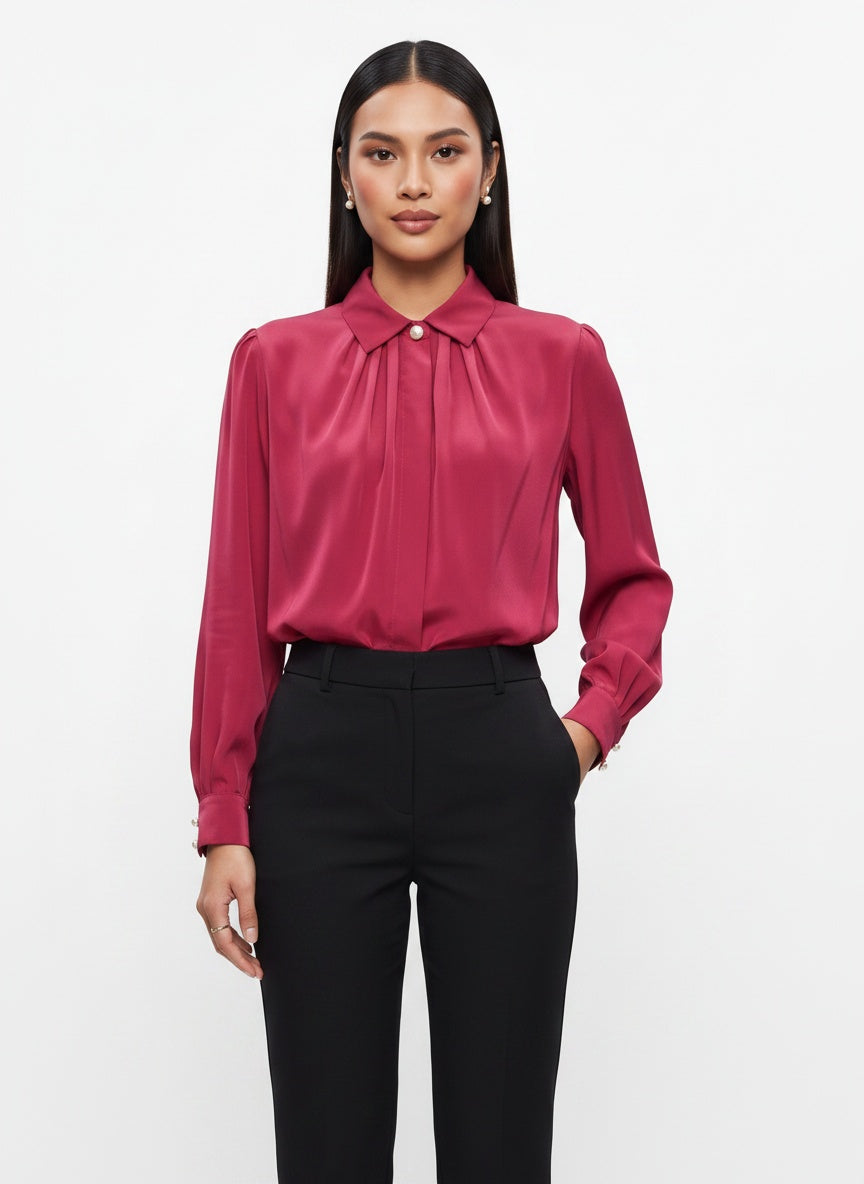 Vintage blússa með perluhnöppum (M/L)