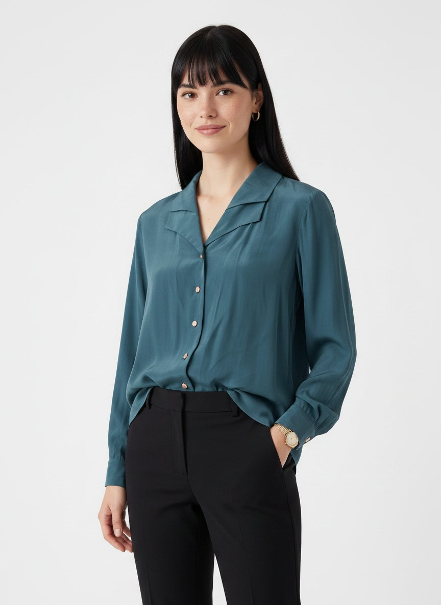 Blá vintage blússa (M/L)