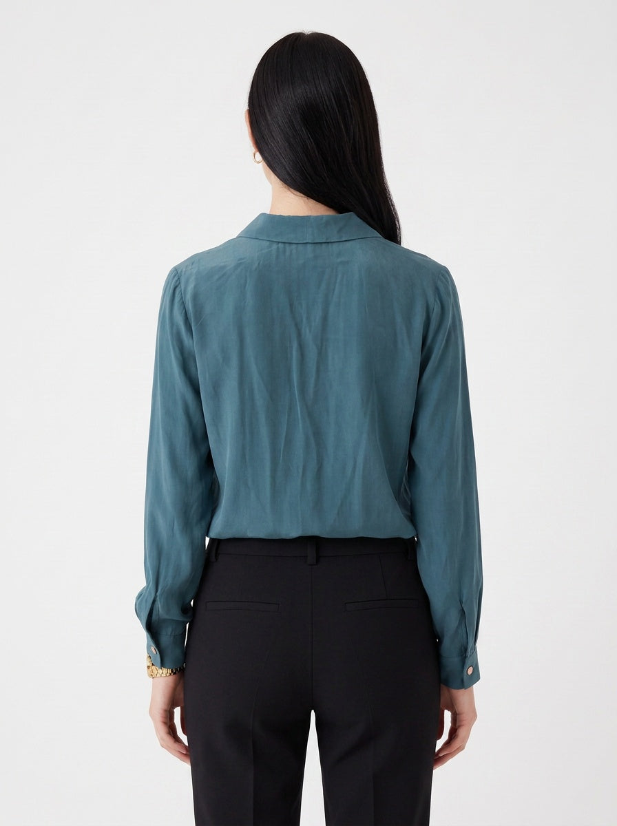 Blá vintage blússa (M/L)