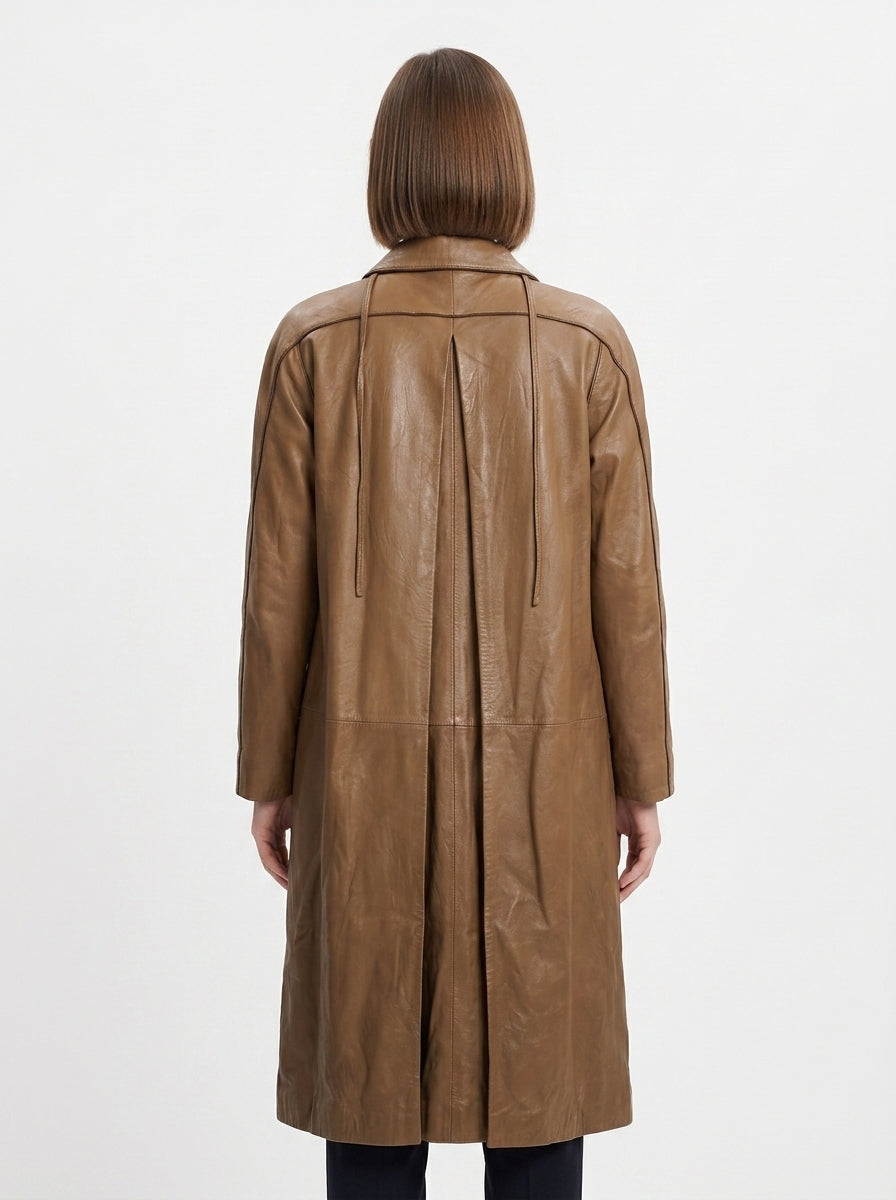 Brún leðurkápa (M/L)
