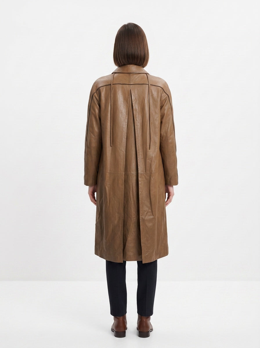 Brún leðurkápa (M/L)